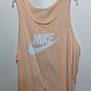 The Nike Tee Women's Peach Scoop Neck Swoosh Logo Tank Top Size XXL